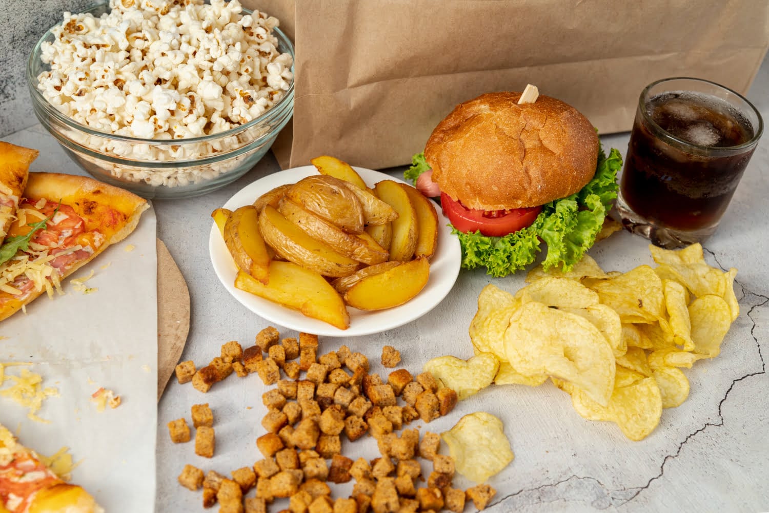 Alimentos a evitar o consumir con moderación