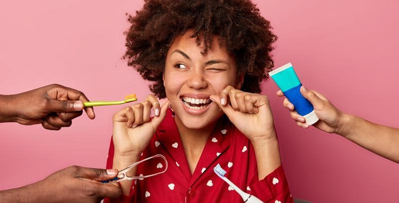 cuidado dental atención a nuestra sonrisa chicade color