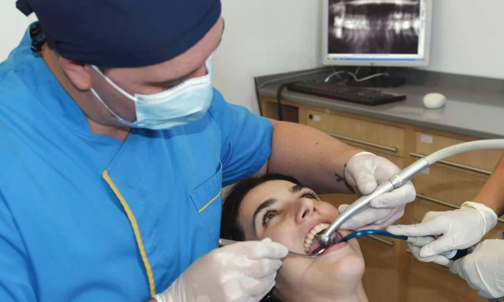 Clínica dental en Hospitalet del Llobregat arai